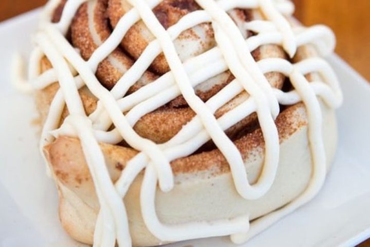 a close up of a plate covered with chocolate