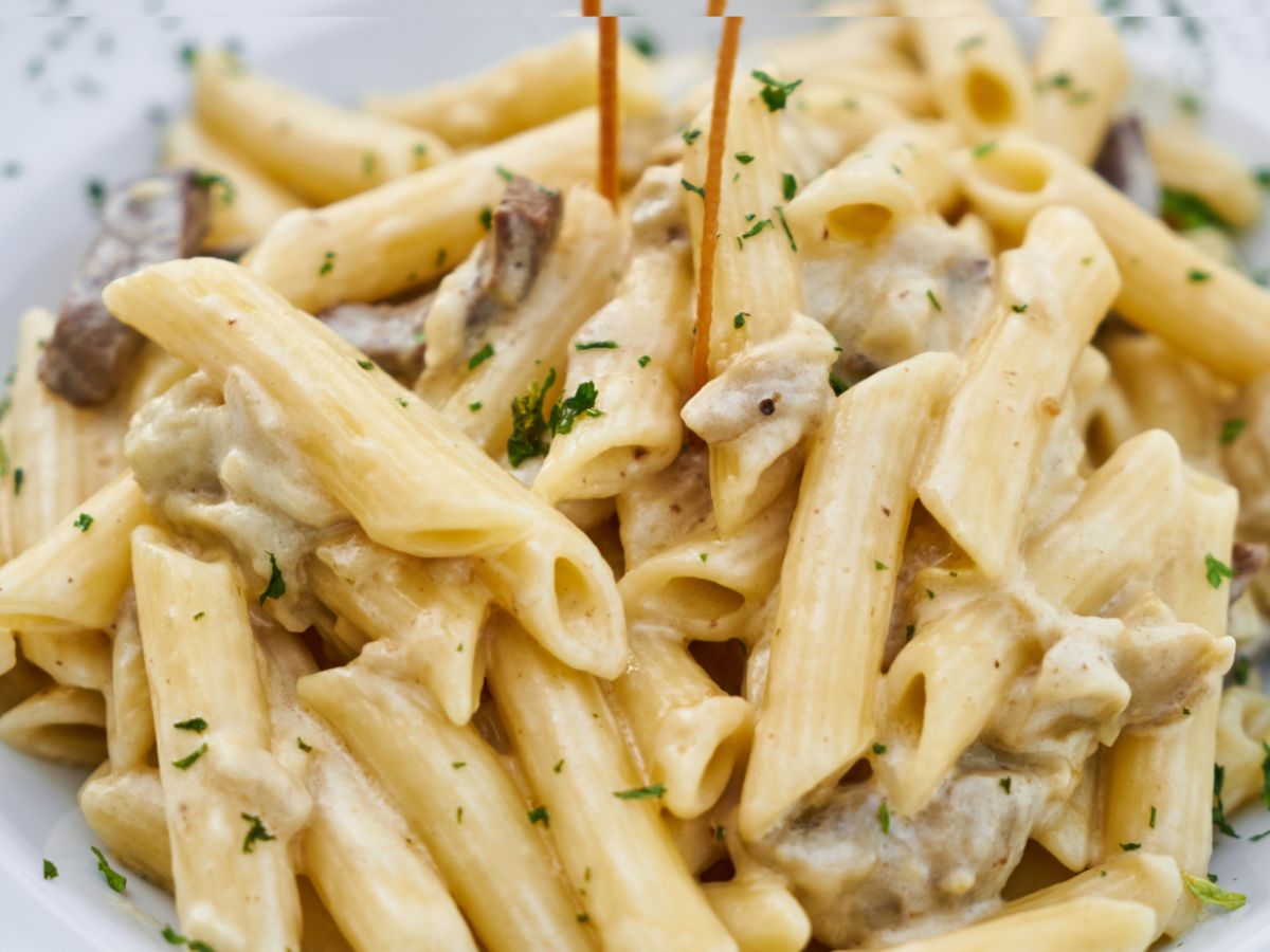 Pasta with vodka sauce