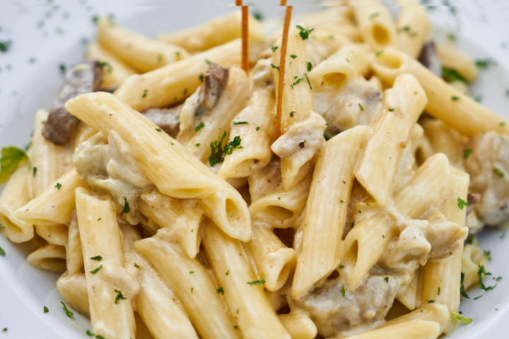 Pasta with vodka sauce