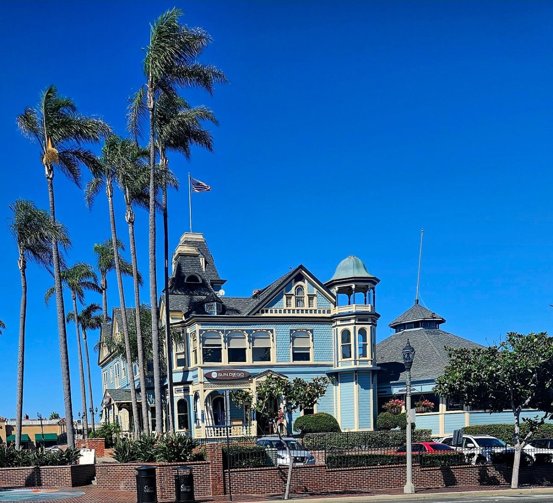 Carlsbad Twin Inns